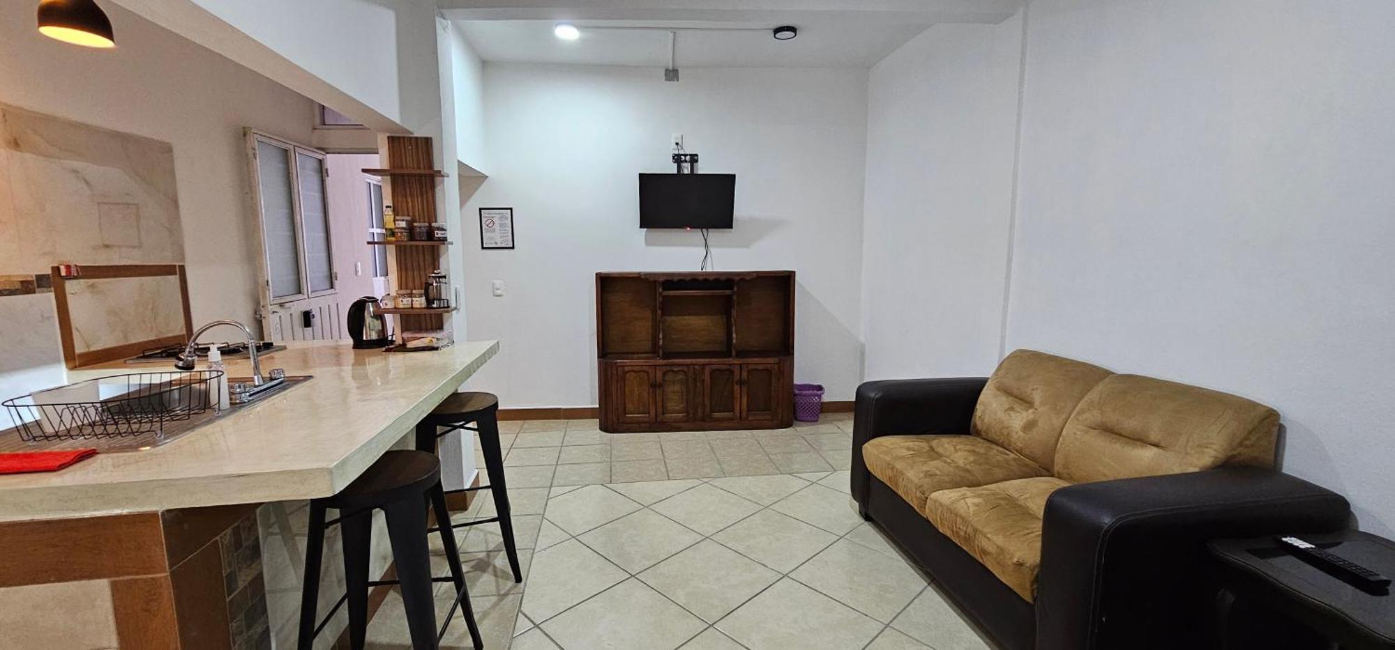 Depa Purpura Caracol Apartment San Antonio de la Cal Luaran gambar